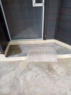 Flood Water Line
Flood Water Line Front Door 02032023
Keywords: Floods