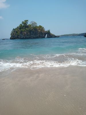 Nusa Penida West
Keywords: Bali:Kuta;Nusa Penida West
