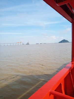 Ferry 1
Longest Crossing Takes around 20 to 30 minutes depending on current.

