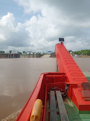 Ferry 3
Shortest Crossing. Runs only during High Tide
