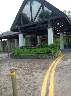 Changi Village 
Changi Ferry Terminal 
Keywords: Singapore;April