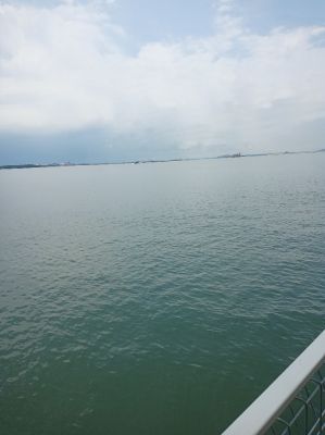 Pulau Ubin
Wetlands Pier
Keywords: Singapore;April