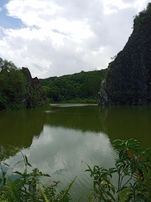 Little Guilin 
Official Park Name is Bukit Batok Town Park
Keywords: Singapore;Nature;Park